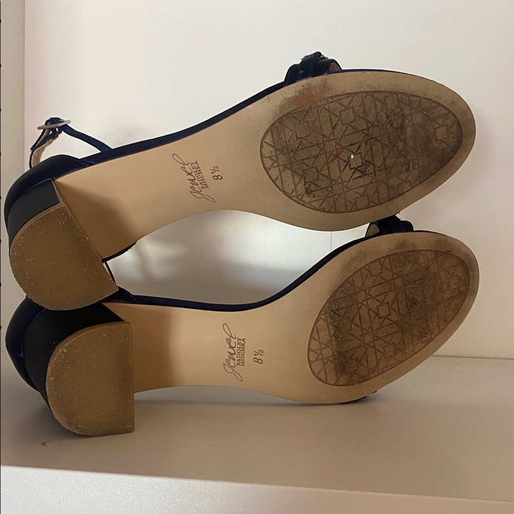 Jewel Badgley Mischka Navy Sandals - Picture 4 of 11